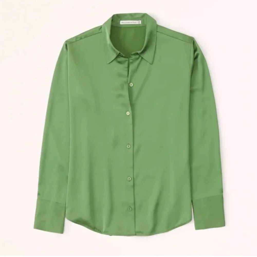 NWT Abercrombie Long-Sleeve Satin Button-Up Shirt